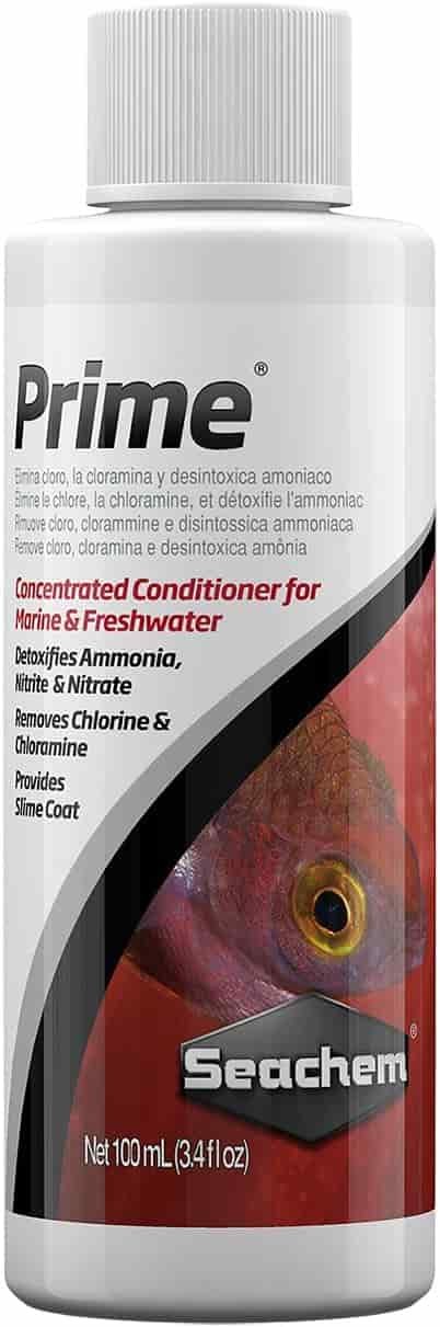 Curadoria AquaTC 17 Frasco branco do condicionador e anticloro Seachem Prime de 100ml.