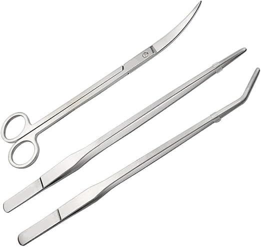 Curadoria AquaTC 29 Kit de ferramentas de inox prata PETS LAB com tesoura curva e duas pinças longas para aquário.